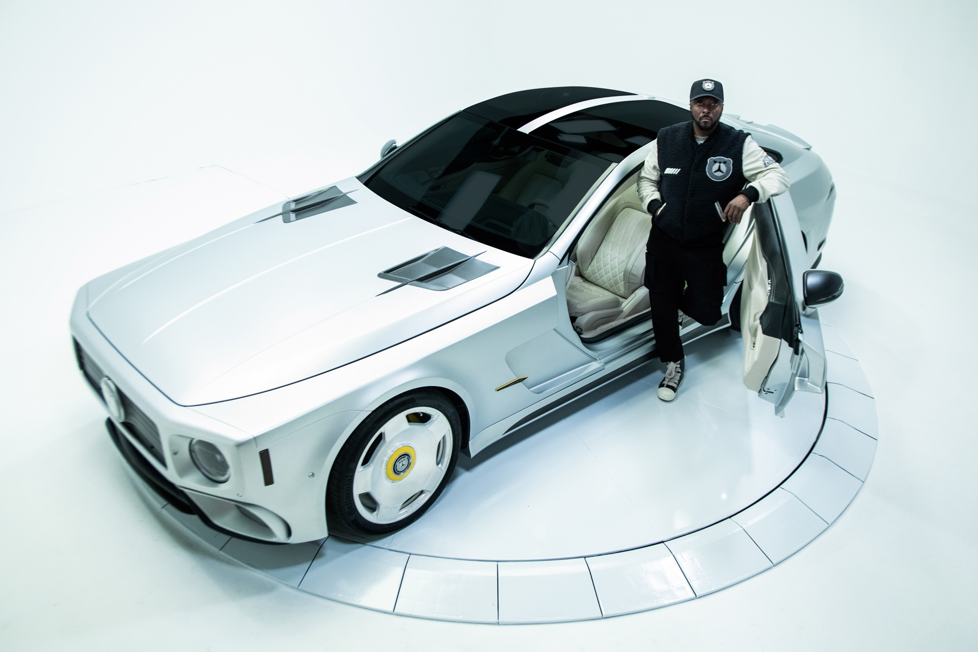 Mercedes-AMG x Will.I.Am “The Flip” Concept (2022)